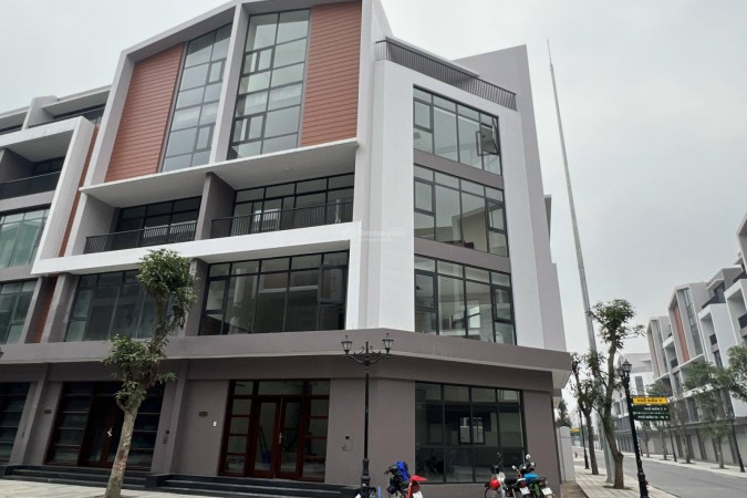 Nhà Phố Vịnh Thiên Đường 8 DT 96m2 giá 1x tỷ, 128m2 giá 2x tỷ, đối diện Grand World siêu sầm uất